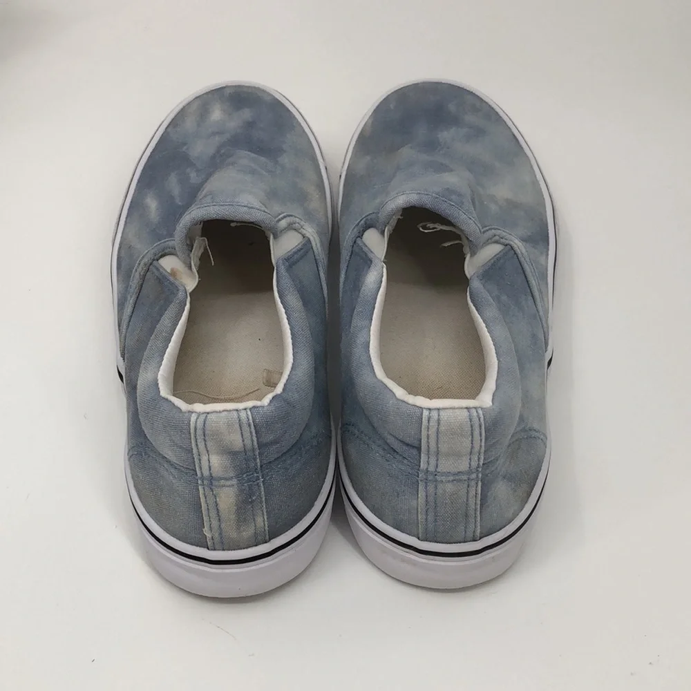 4/$20 NoBO No Boundaries Slip on Tie Dye loafers Size 8.5